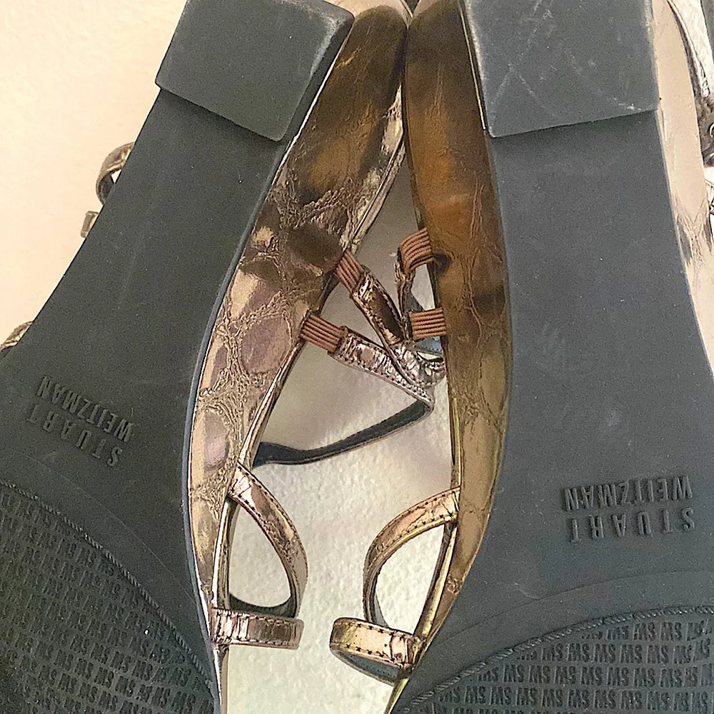 Stuart Weitzman Nuts bronze low strappy wedge Sandals Size 8 - Picture 10 of 10